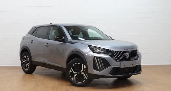 Peugeot 2008 (2026) — foto 12 van 25