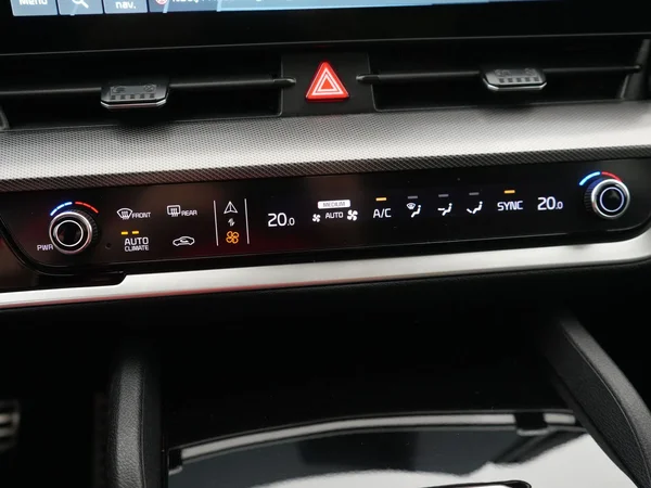 Kia Sportage (2024) — foto 15 van 29