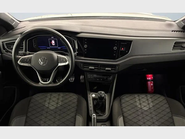 Volkswagen Taigo (2023) — foto 2 van 31
