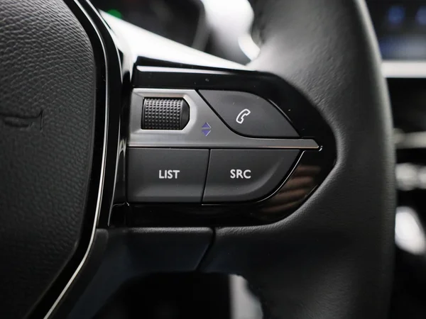 Peugeot 208 (2023) — foto 10 van 36