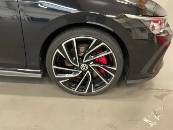VOLKSWAGEN Golf VIII GTI (2021) — foto 17 van 24