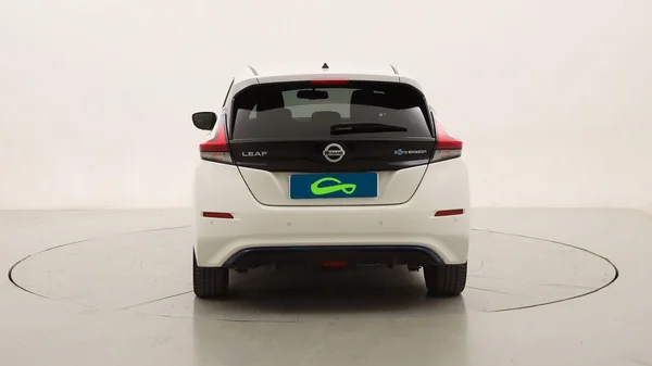 Nissan Leaf (2020) — foto 19 van 24