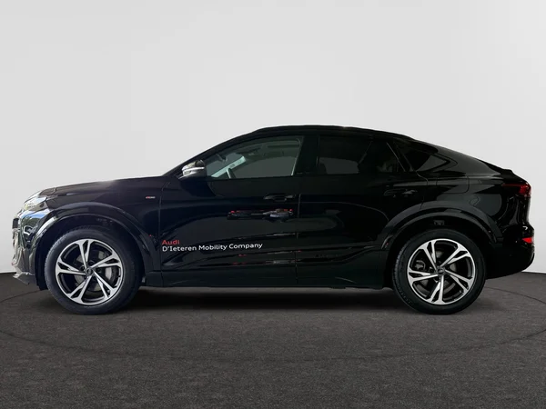 AUDI Q6 Sportback e-tron (2025) — foto 9 van 13