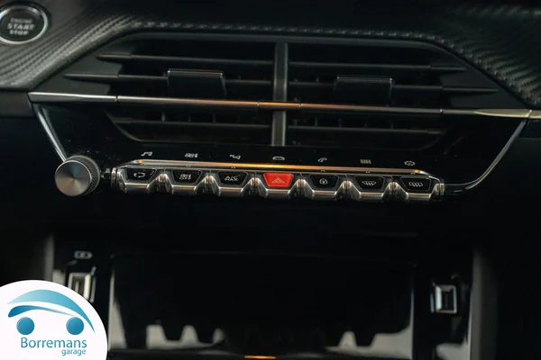 Peugeot 208 (2021) — foto 22 van 31