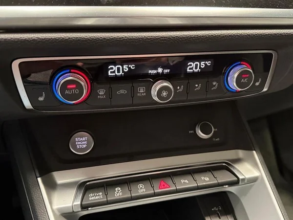 AUDI Q3 Sportback Dsl (2020) — foto 13 van 26