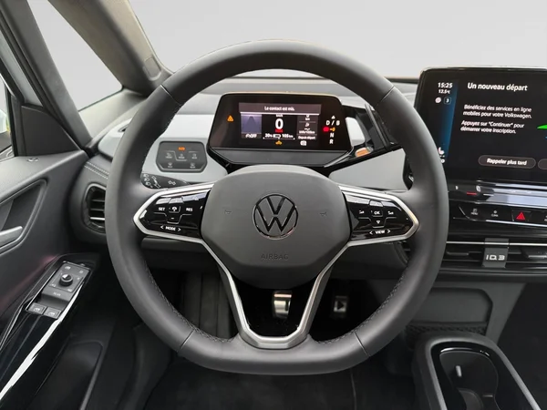 VOLKSWAGEN ID.3 (2025) — foto 16 van 17