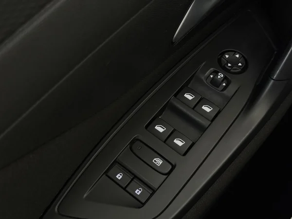 PEUGEOT 308 (2023) — foto 19 van 27