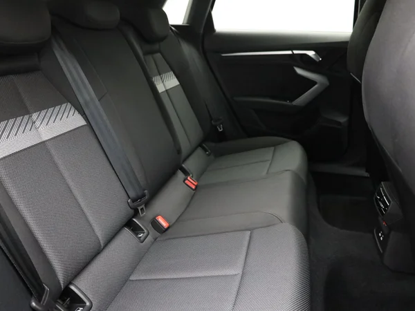 AUDI A3 Sportback (2024) — foto 9 van 20