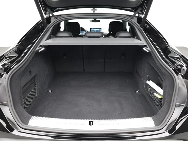 AUDI A5 Sportback (2025) — foto 2 van 23