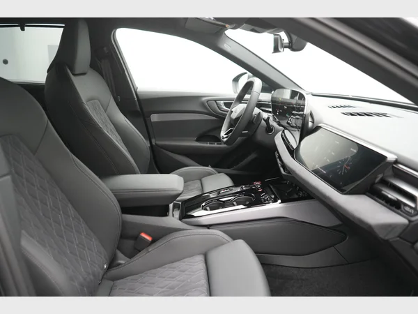 AUDI A5 Avant (2025) — foto 29 van 39