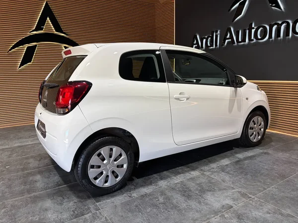 Citroen C1 (2015) — foto 10 van 19