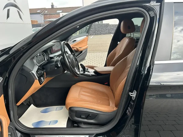Bmw 518 (2019) — foto 25 van 26