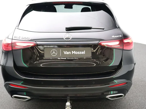 Mercedes-Benz GLC (2024) — foto 22 van 36