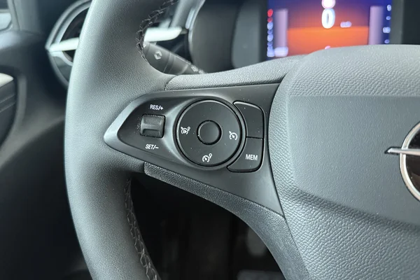 Opel Corsa (2025) — foto 6 van 18