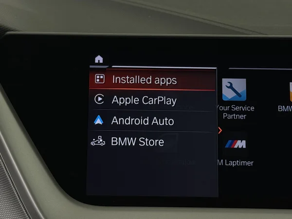 BMW 218 (2022) — foto 13 van 28