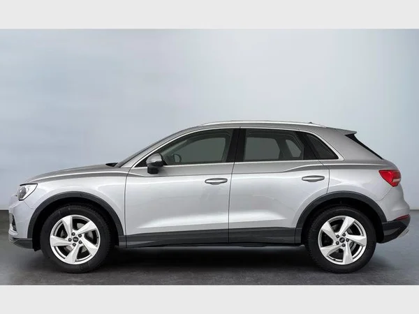 Audi Q3 (2022) — foto 19 van 24