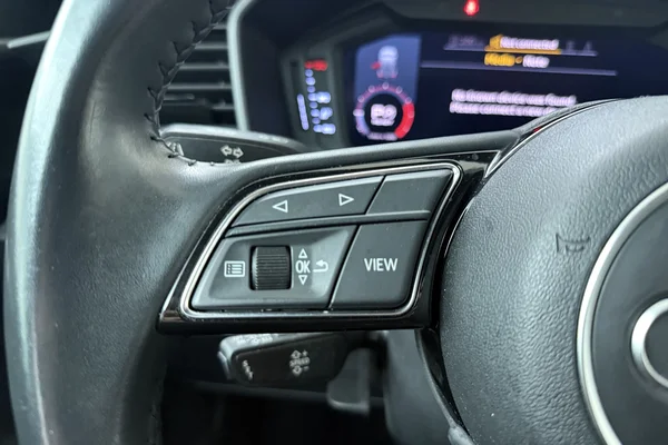 Audi A1 sportback (2019) — foto 7 van 24
