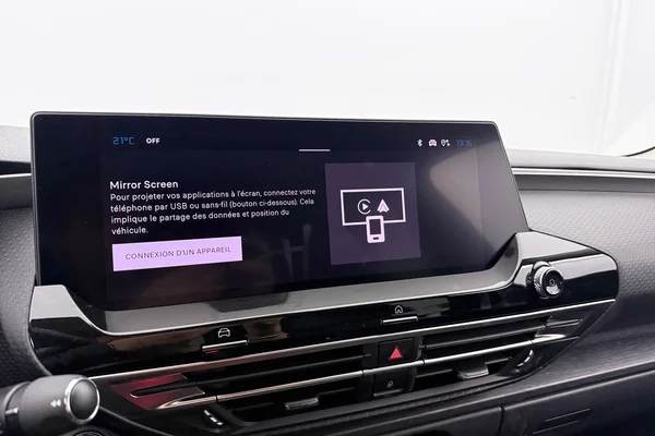 Citroen C5 X PHEV (2022) — foto 13 van 29