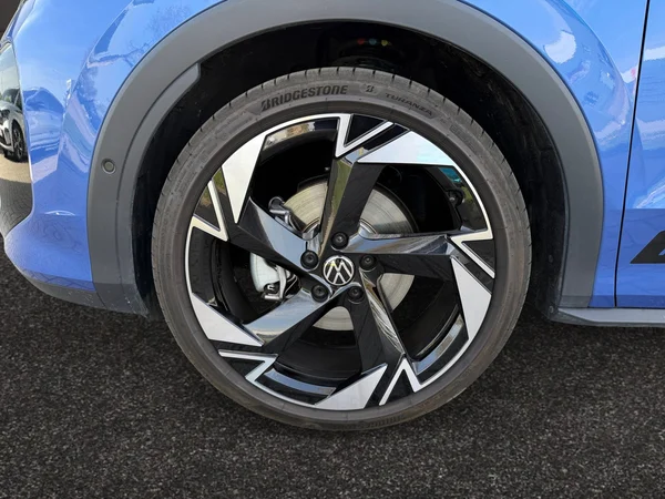 VOLKSWAGEN T-Roc (2026) — foto 2 van 15