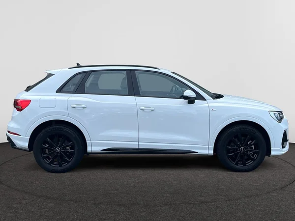 AUDI Q3 (2021) — foto 20 van 23