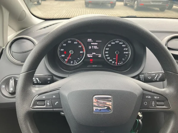 SEAT Ibiza 5P/D (2018) — foto 11 van 24