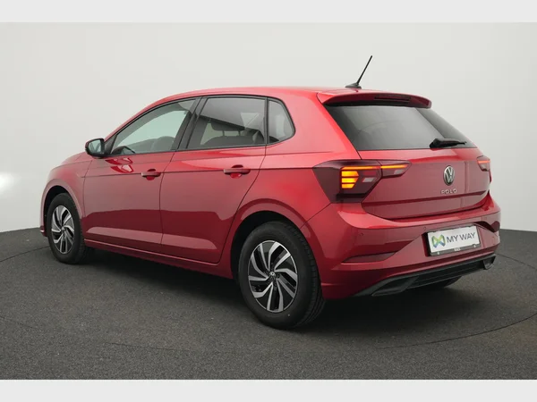 VOLKSWAGEN Polo (2024) — foto 10 van 25