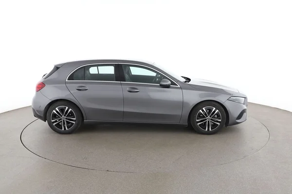 Mercedes-Benz A-Klasse (2025) — foto 13 van 16