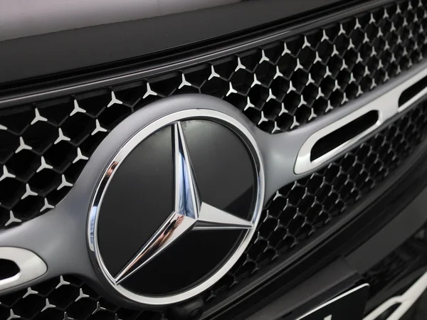 Mercedes-Benz GLC (2025) — foto 28 van 43
