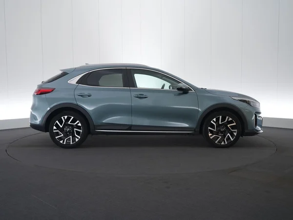 Kia XCeed (2024) — foto 28 van 31