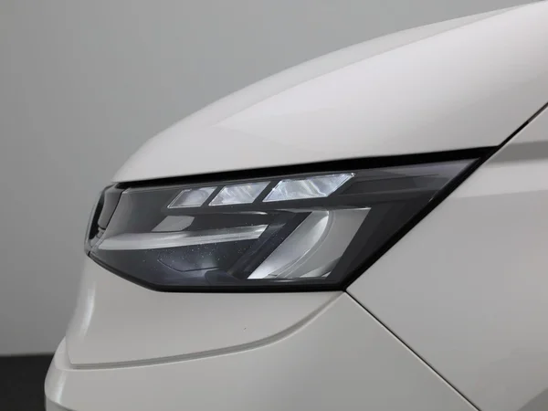 Volkswagen Multivan (2024) — foto 7 van 43