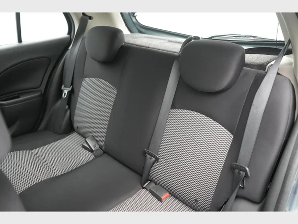NISSAN Micra (2016) — foto 9 van 20