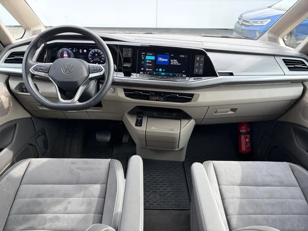 VOLKSWAGEN California T7 Dsl (2025) — foto 2 van 26
