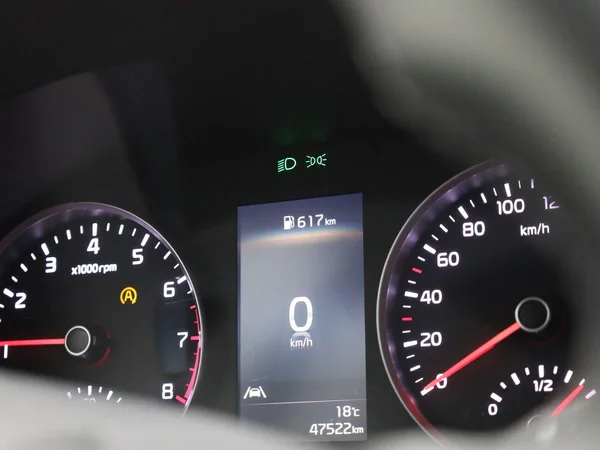 Kia Rio (2023) — foto 20 van 37