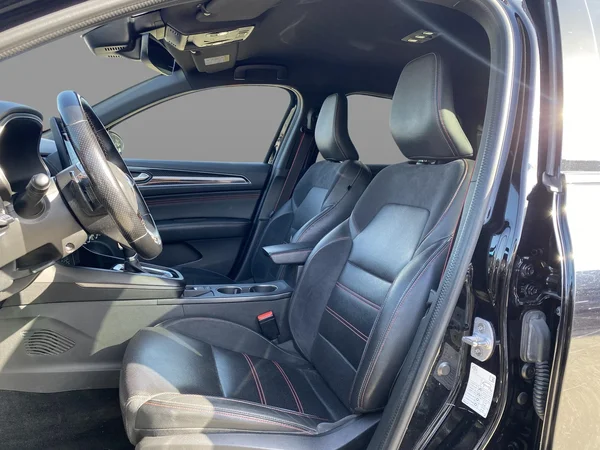Renault Arkana (2022) — foto 5 van 22