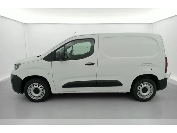 PEUGEOT Partner Van Swb (2024) — foto 31 van 36