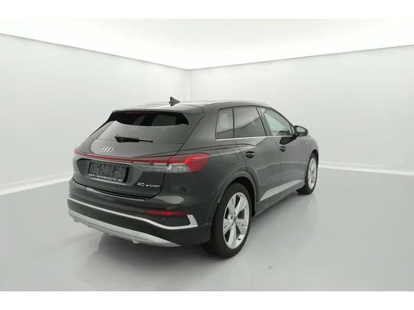 AUDI Q4 e-tron (2022) — foto 19 van 30