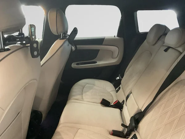 MINI Mini Countryman PHEV (F60 LCI) (2021) — foto 10 van 24