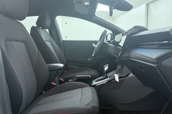 Ford Puma — foto 14 van 16