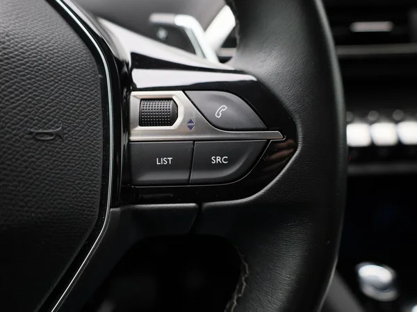 Peugeot 3008 (2021) — foto 9 van 46
