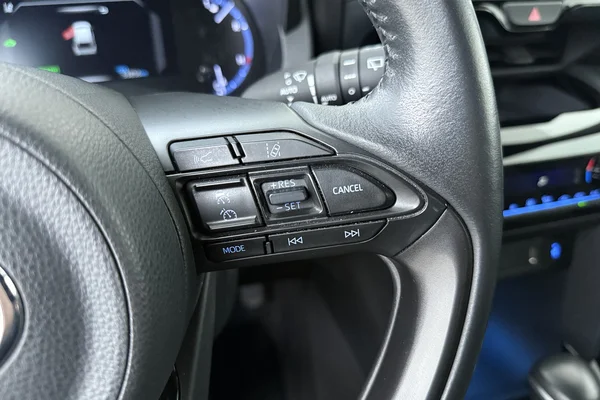 Toyota Yaris Cross Hybrid (HEV) (2022) — foto 7 van 19