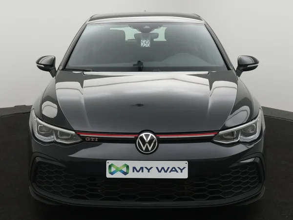 VOLKSWAGEN Golf VIII GTI (2024) — foto 28 van 30