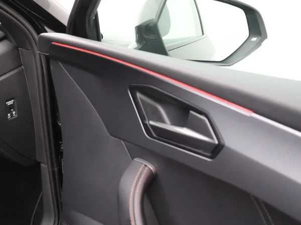 CUPRA Leon Sportstourer (2023) — foto 8 van 27