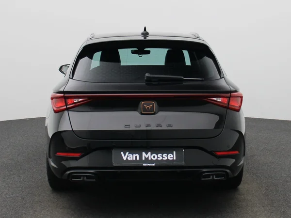 CUPRA Leon Sportstourer (2023) — foto 37 van 40