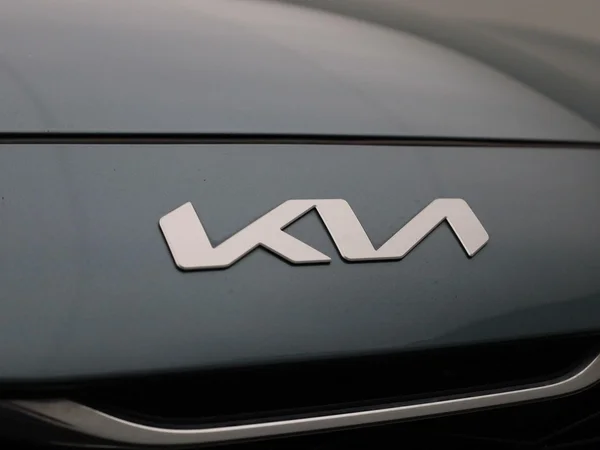Kia cee'd (2024) — foto 28 van 37