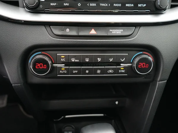 Kia cee'd (2023) — foto 10 van 21
