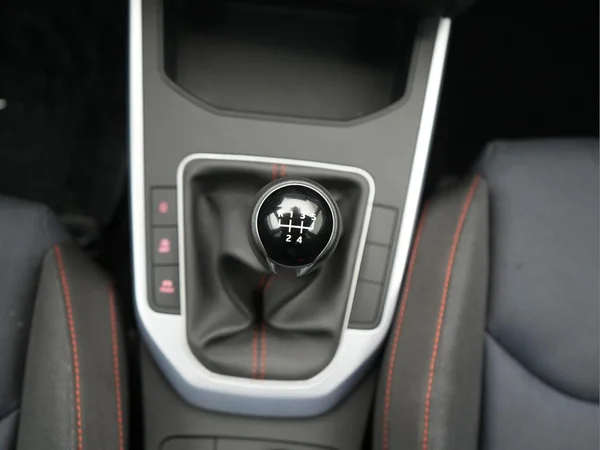 SEAT Arona (2025) — foto 13 van 38