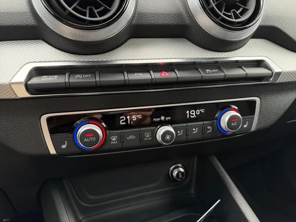 AUDI Q2 (2026) — foto 6 van 24