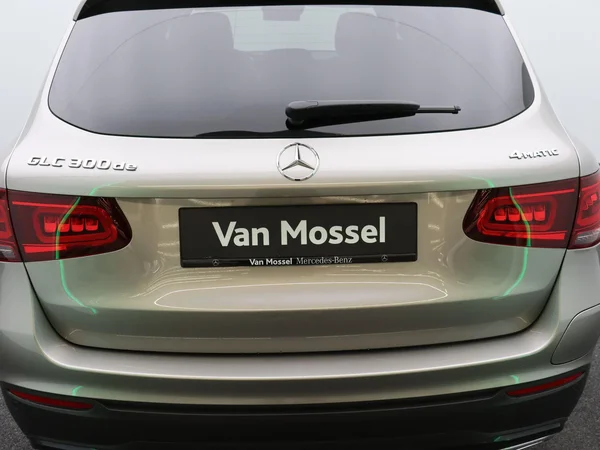 Mercedes-Benz GLC (2021) — foto 13 van 26