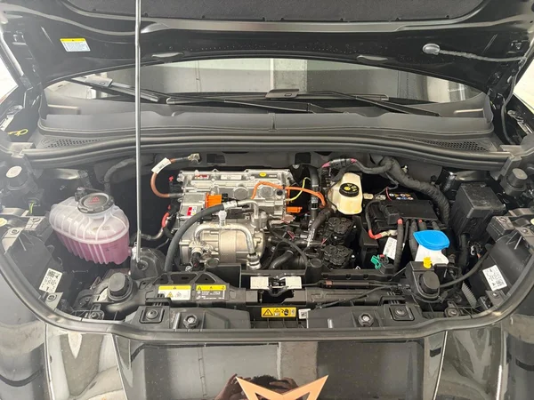 CUPRA Raval (2026) — foto 15 van 24