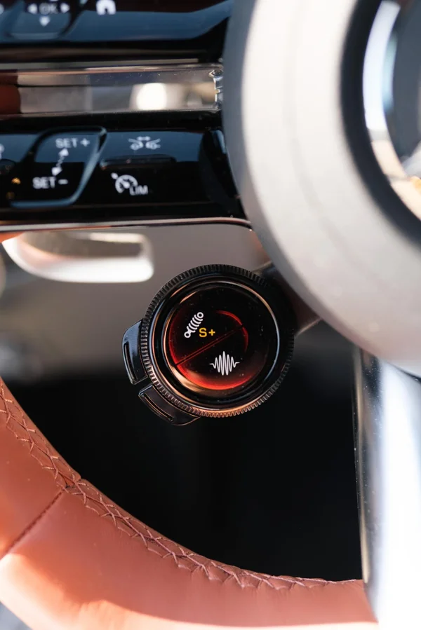 Mercedes-AMG GT (2023) — foto 27 van 48